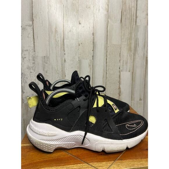 Nike Huarache Type N.354 Black Unisex‎ Low Top Sneakers Athletic Shoes - Picture 1 of 7
